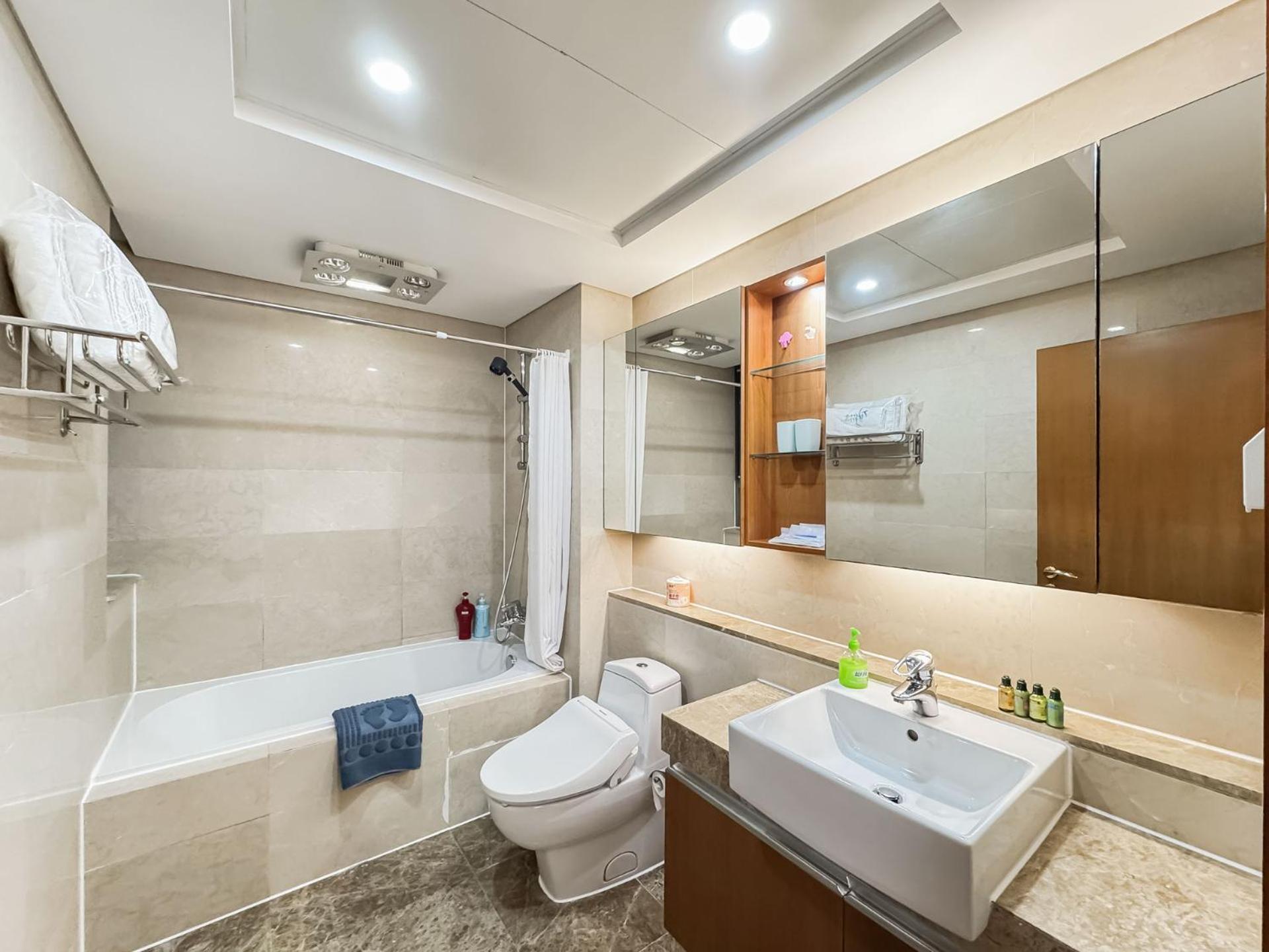 Tyms 2br 2ba Gubei Cbd Near Takashimaya