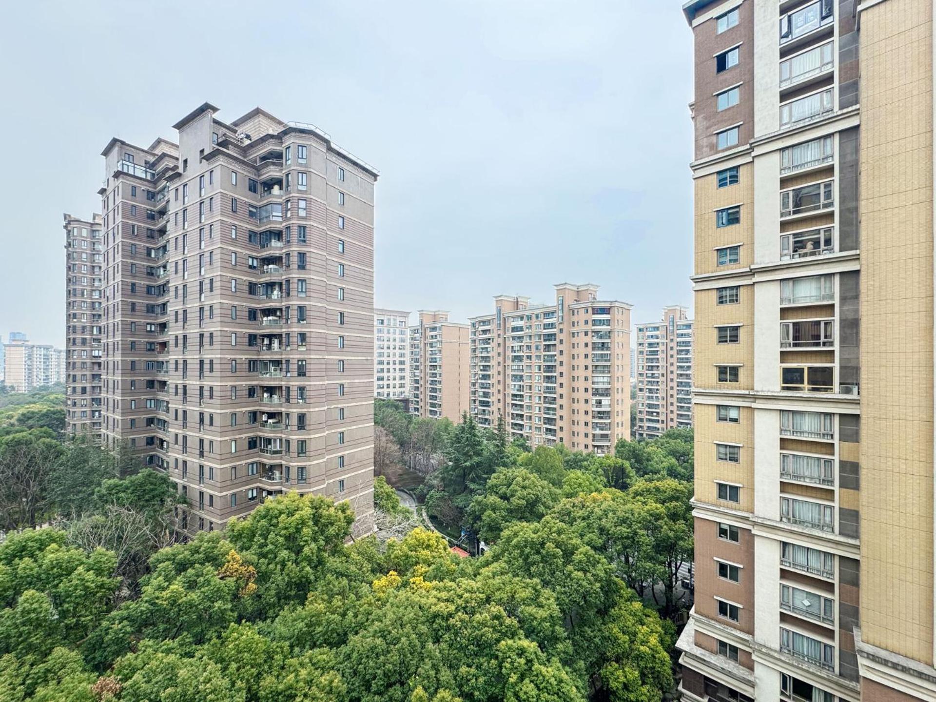 Tyms 2br 2ba Gubei Cbd Near Takashimaya Apartment *