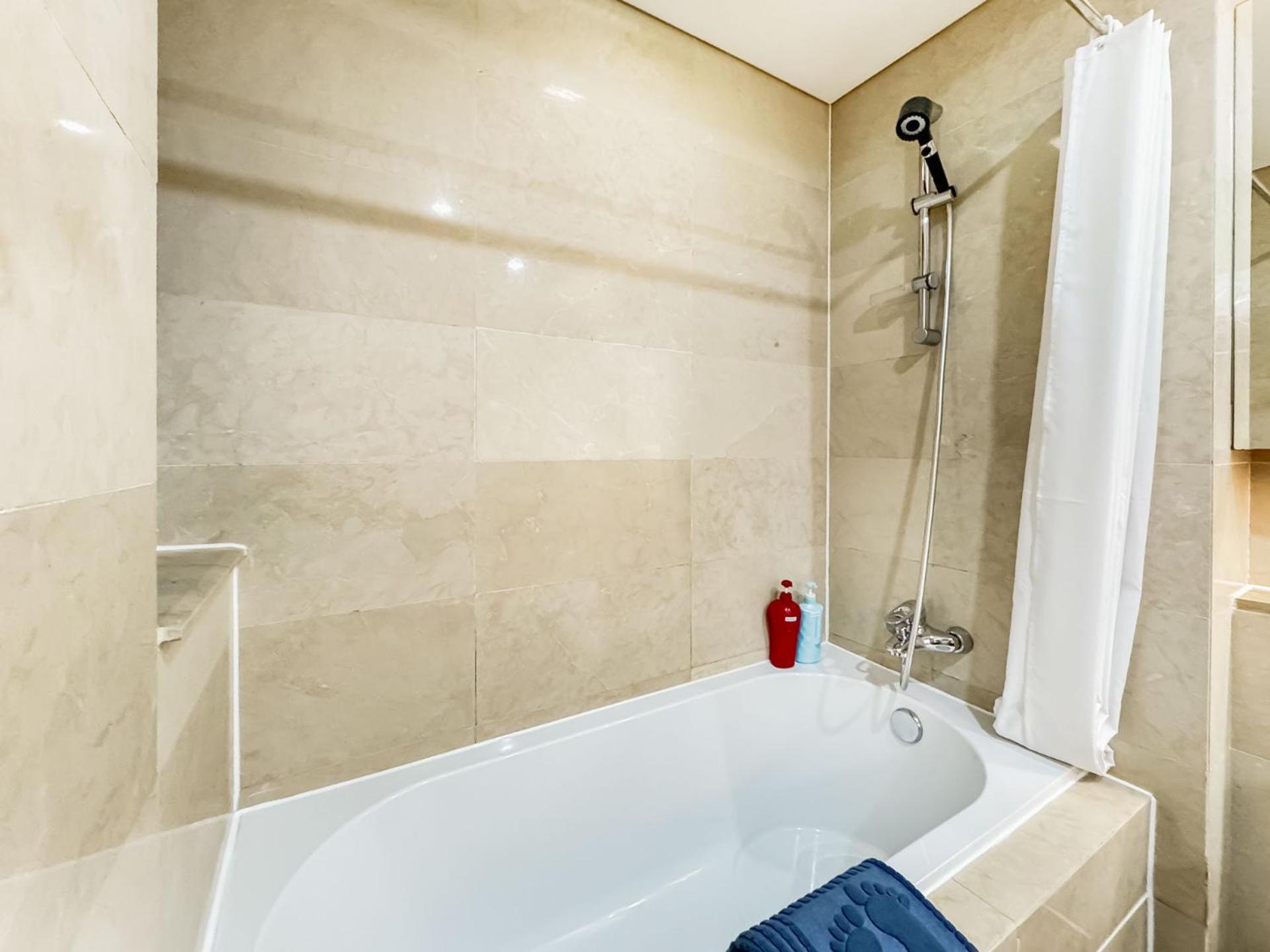 Tyms 2br 2ba Gubei Cbd Near Takashimaya Shanghai
