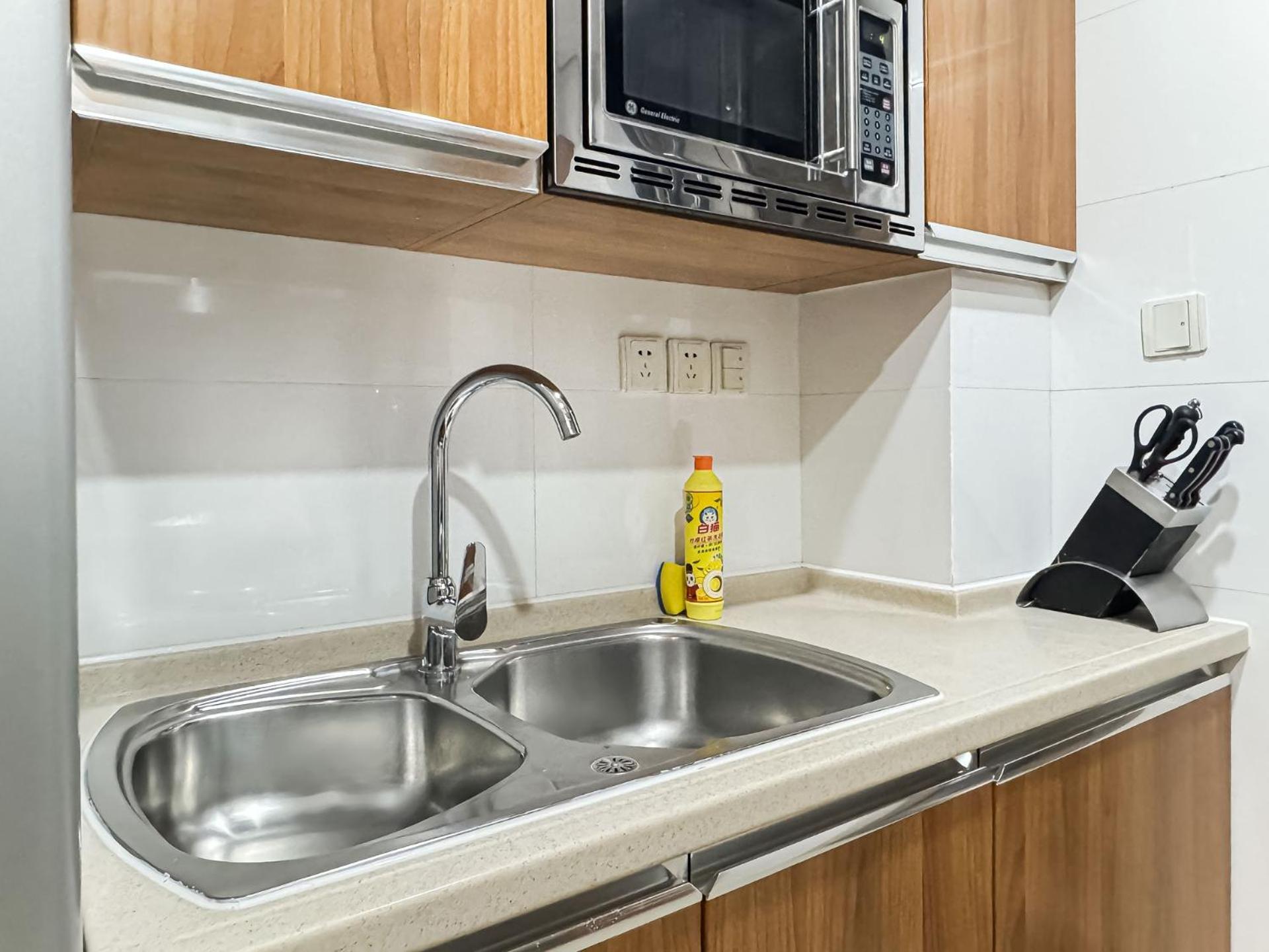 Tyms 2br 2ba Gubei Cbd Near Takashimaya Apartment